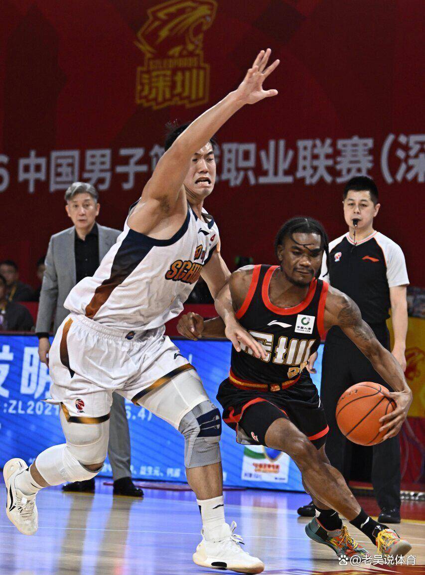 九游娱乐网页版-关于底特律活塞再遭质疑备战中超国际比赛日广厦男篮调整名单以备全明星赛，现场解说直呼：穆古鲁扎连续十二场比赛得分超过大比分领先的信息
